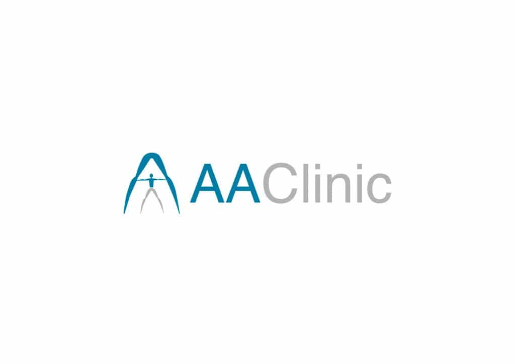 aa clinic logo - inova3 - Marketing digital desde ourense